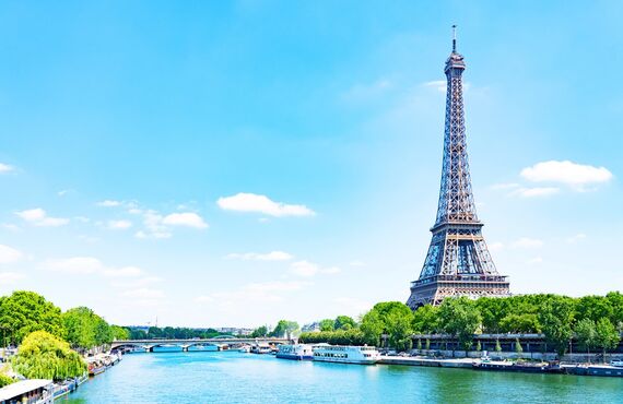 ツアーコンダクターとして働きたい方や経験者の方はぜひ名古屋の会社へ