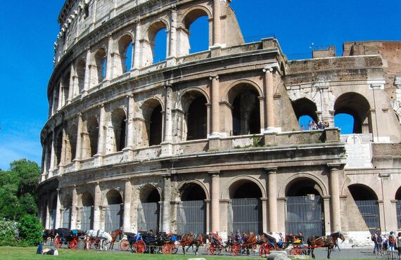 三重でツアーコンダクターとして働きたい方や経験者の方はぜひ名古屋のアドバンスへ